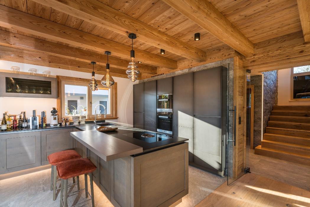 Tiroler Holzhaus GmbH, Fabrikstraße in Silz