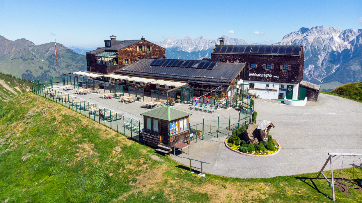 Wildenkarhütte GmbH, Schönleitenweg in Saalbach