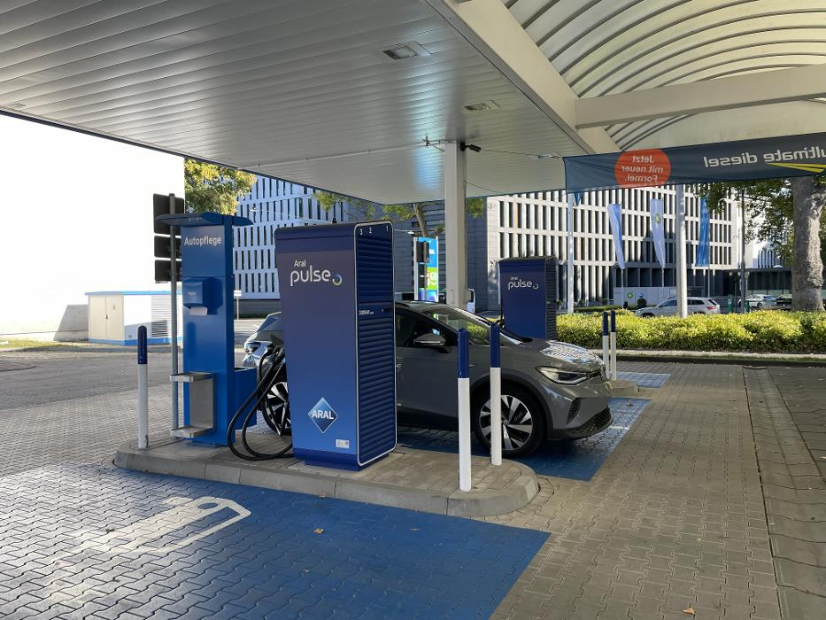 Aral pulse Ladestation, Wittener Straße in Bochum