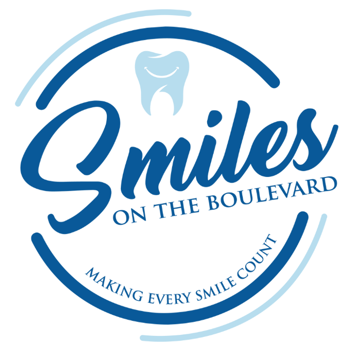 Smiles on the Boulevard