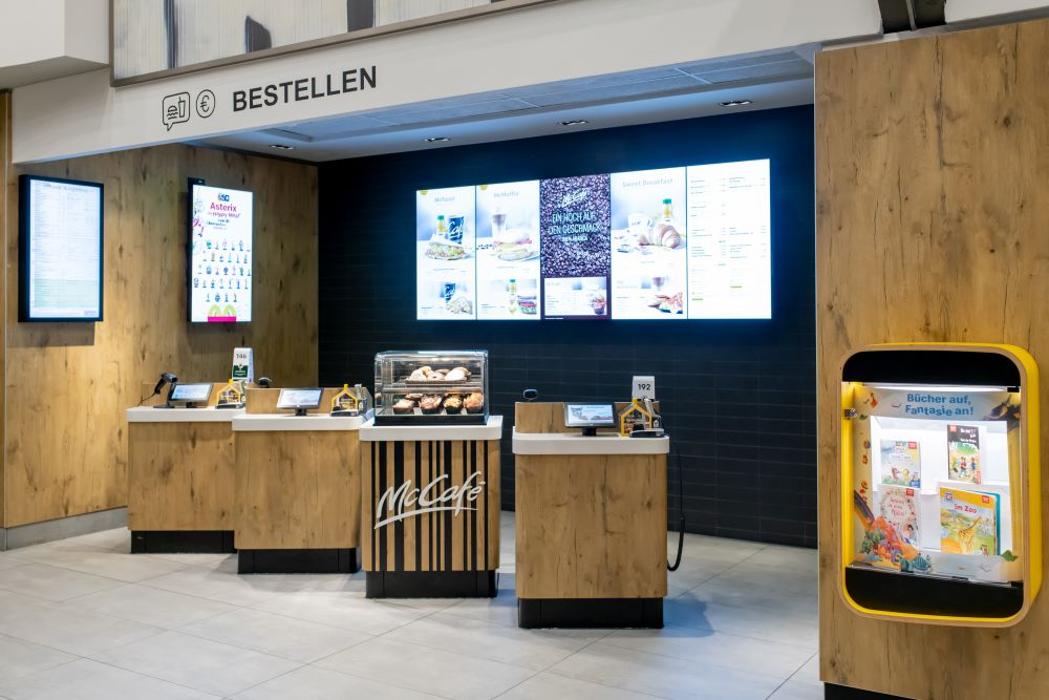 McDonald's, Portsmouthplatz in Duisburg