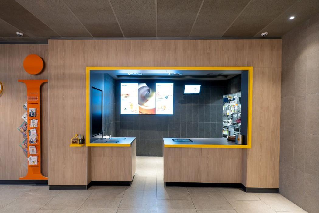 McDonald's, Gebrüder-Welger-Straße in Wolfenbüttel