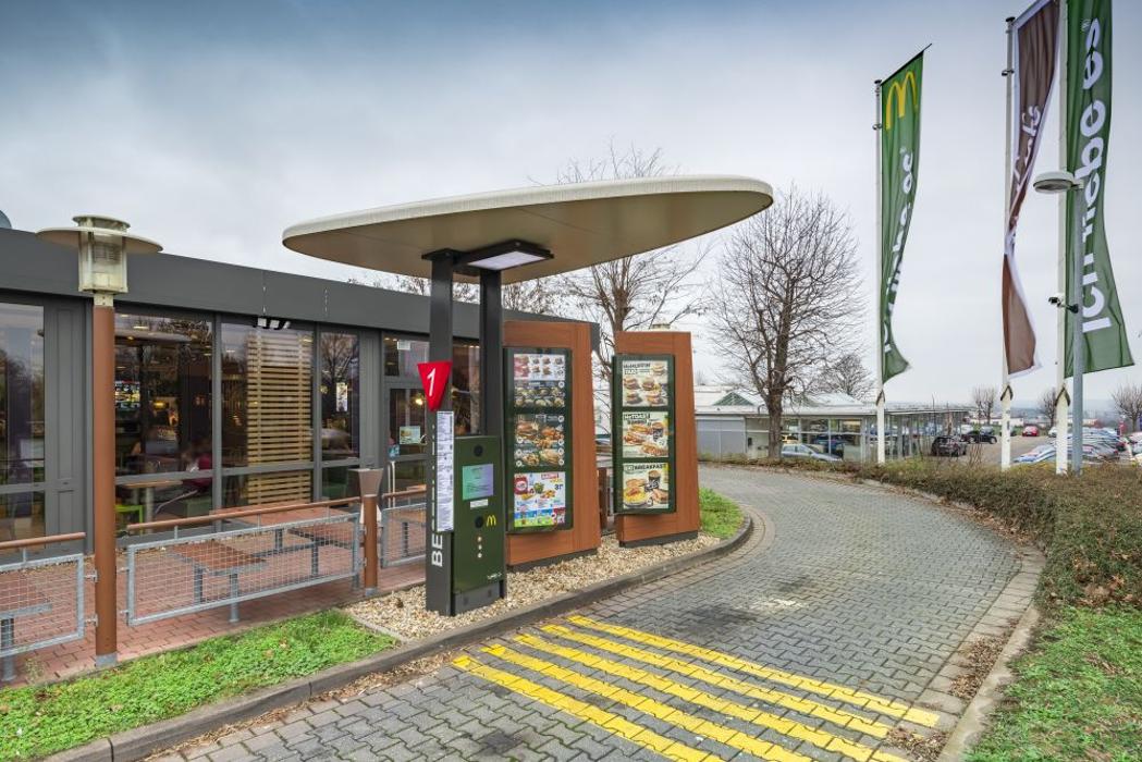 McDonald's, Heinrich-Hertz-Straße in Weißenfels