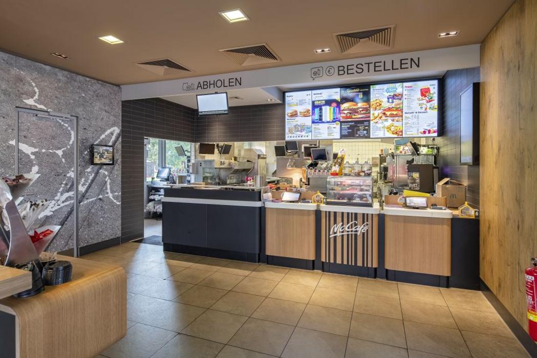 McDonald's, Zeppelinstraße in Nidda