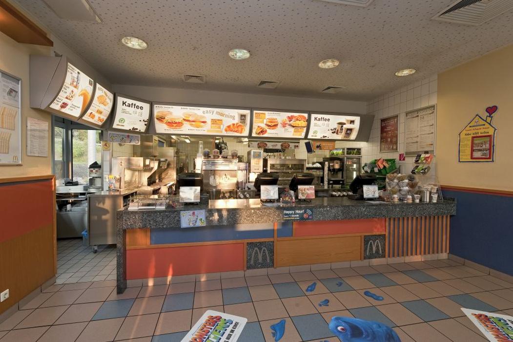 McDonald's, Am Autobahnkreuz in Ellhofen