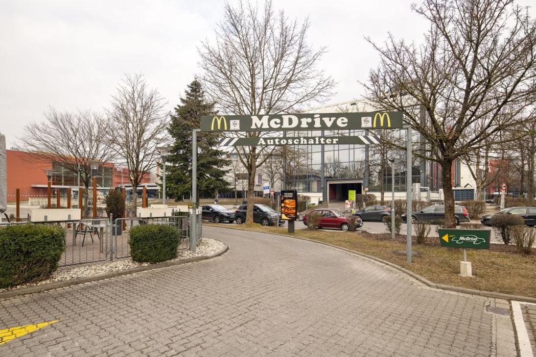 McDonald's, Max-Planck-Straße in Unterschleißheim