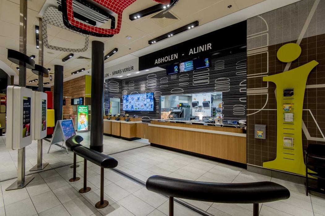 McDonald's, Hanne-Sobek-Platz in Berlin