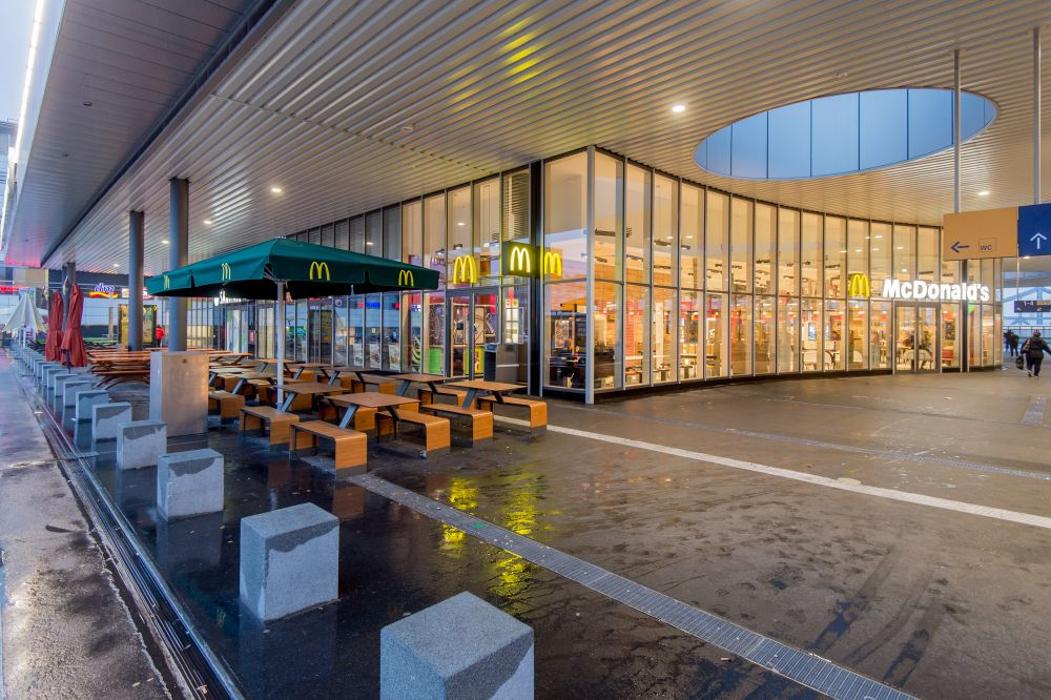 McDonald's, Hanne-Sobek-Platz in Berlin