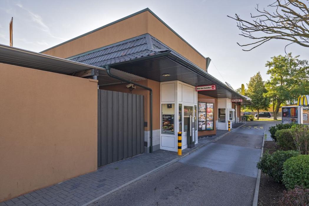 McDonald's, Würzburger Straße in Nördlingen