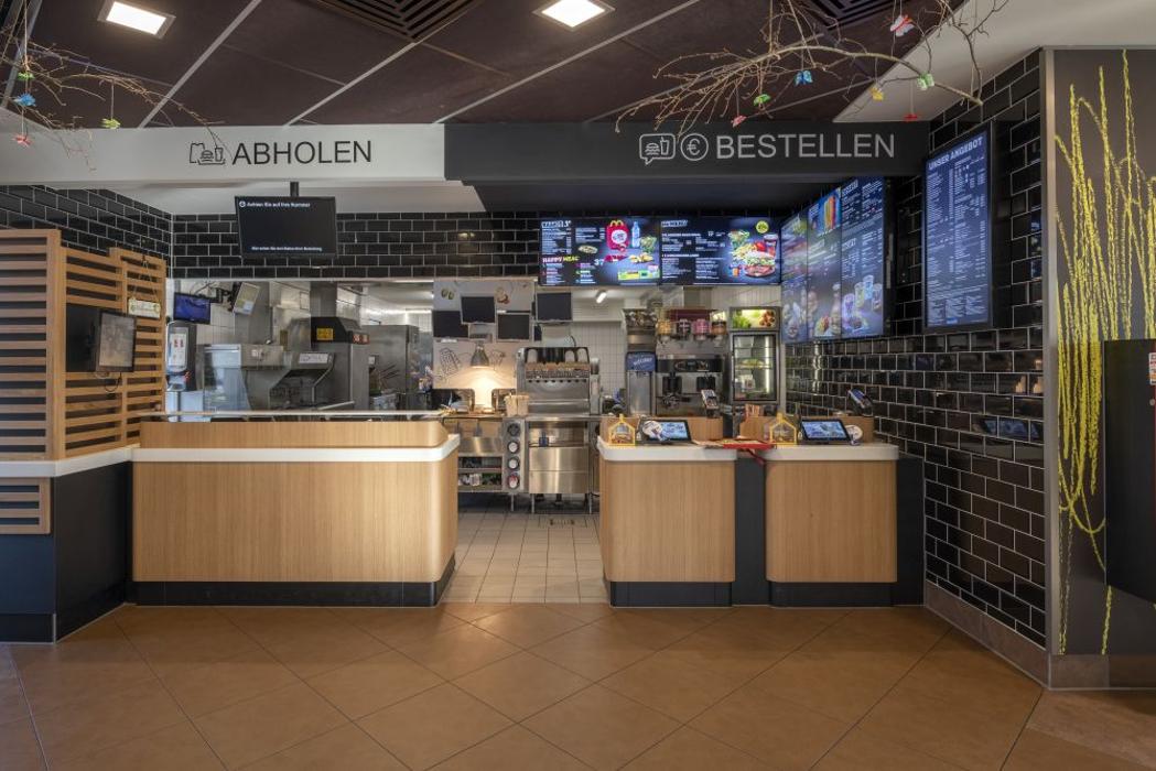McDonald's, Würzburger Straße in Nördlingen