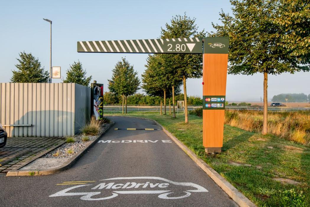 McDonald's, Pommerndreieck in Süderholz