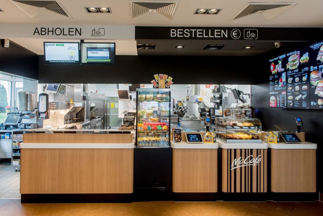 McDonald's, Ernest-Solvay-Straße in Bernburg (Saale)