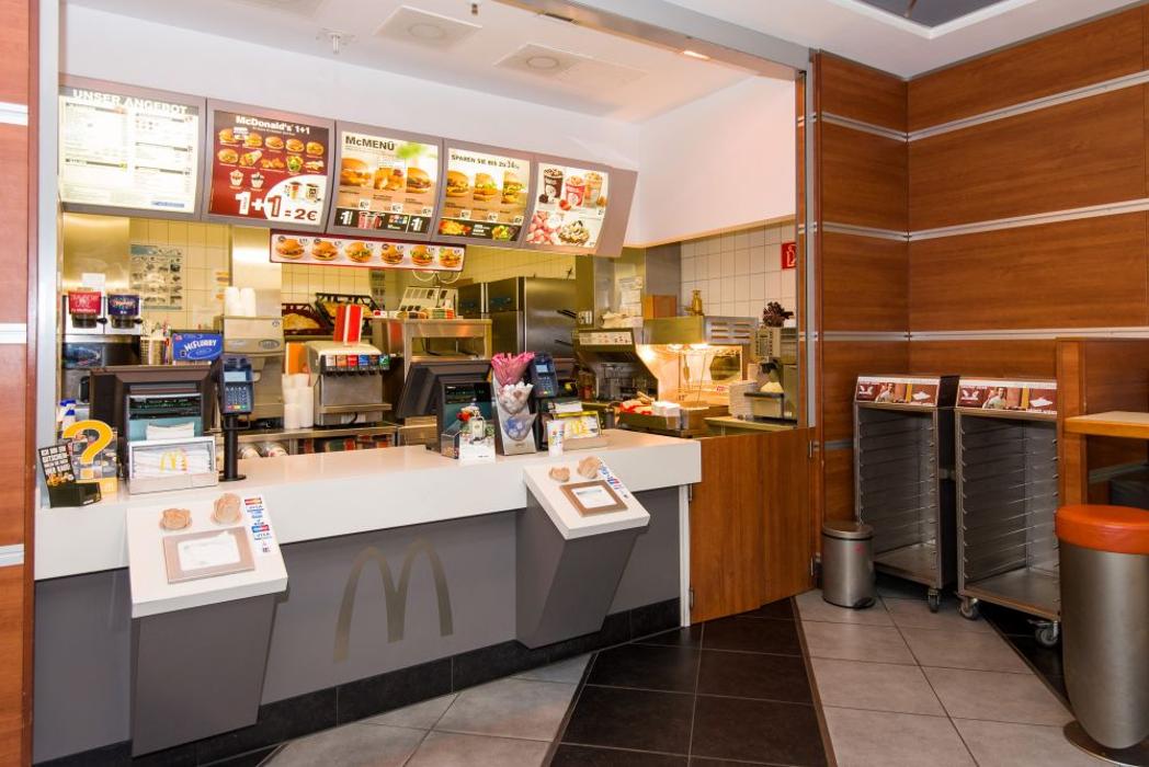 McDonald's, Mühlendamm in Kiel