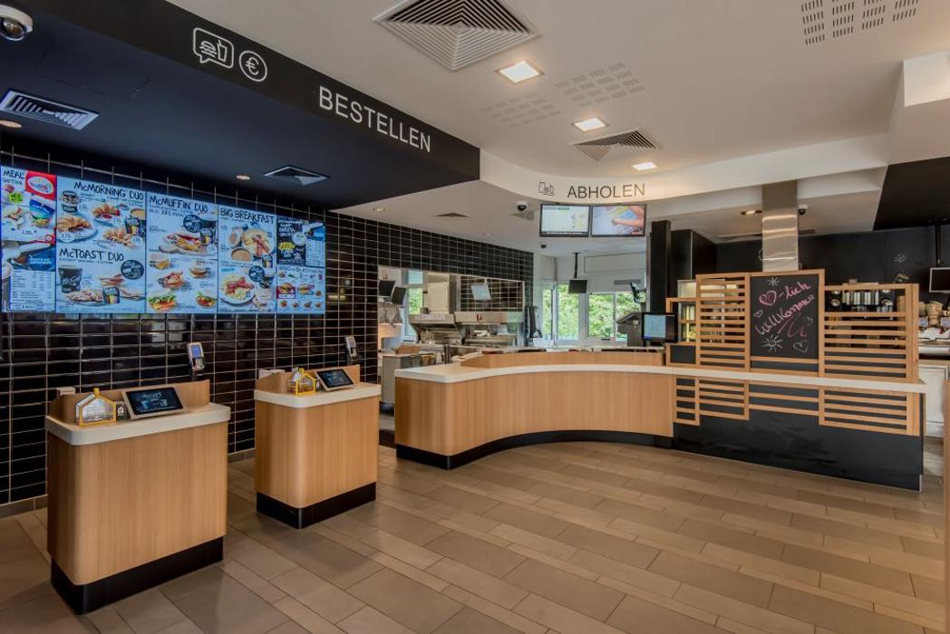 McDonald's, Dieselstraße in Schwentinental