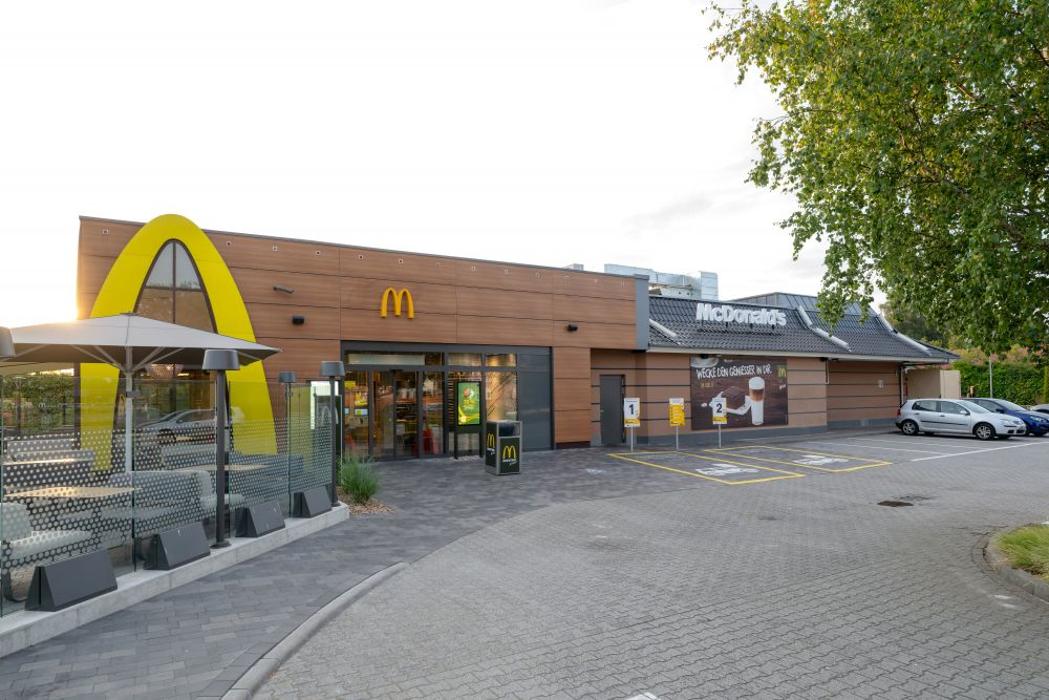 McDonald's, Papenburger Straße in Leer (Ostfriesland)
