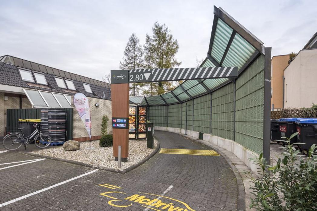 McDonald's, Schäferweg in Paderborn