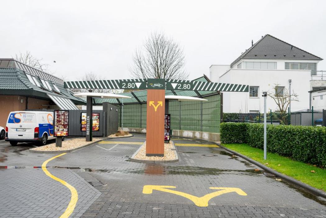 McDonald's, Schäferweg in Paderborn