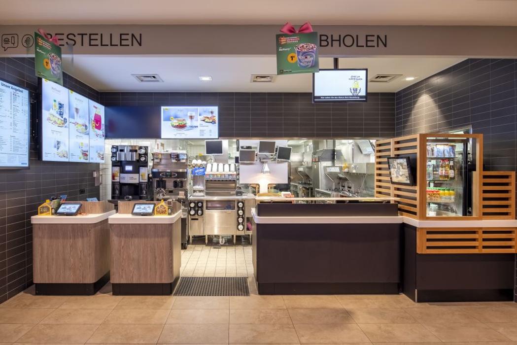 McDonald's, Straßäcker in Murnau am Staffelsee