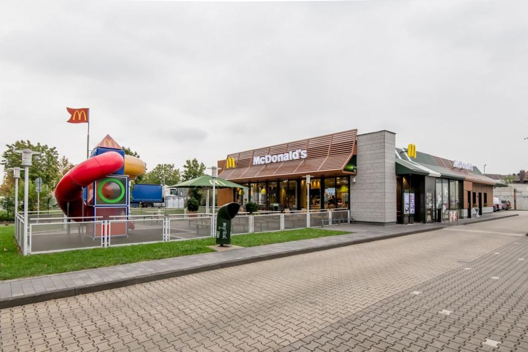 McDonald's, Königsberger Straße in Düsseldorf
