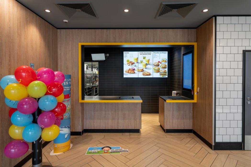 McDonald's, Heinrich-Hertz-Straße in Monheim am Rhein