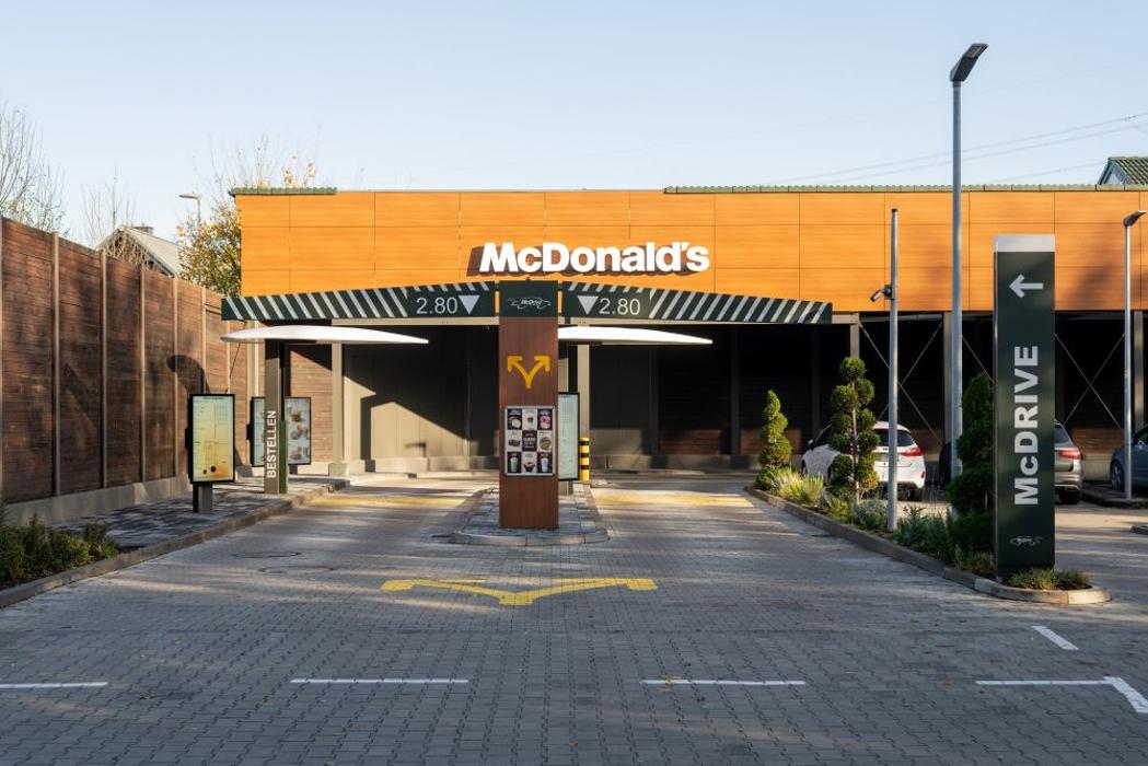 McDonald's, Heinrich-Hertz-Straße in Monheim am Rhein