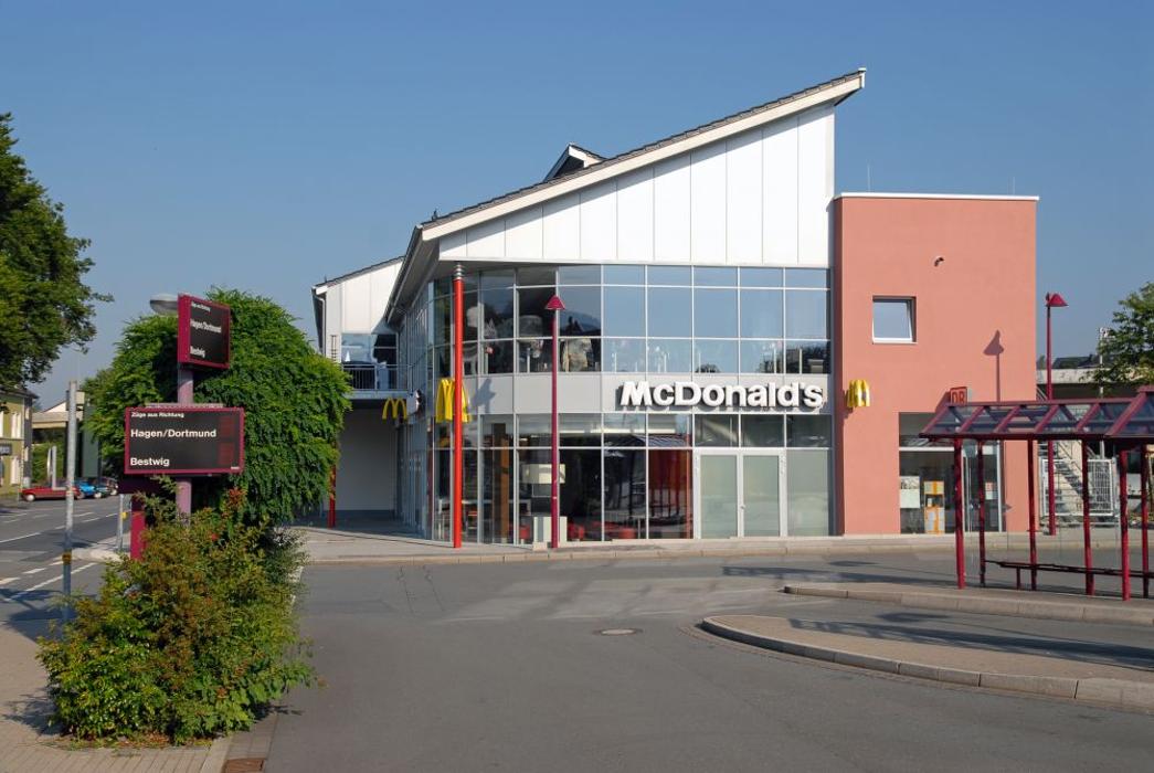McDonald's, Le-Puy-Straße in Meschede