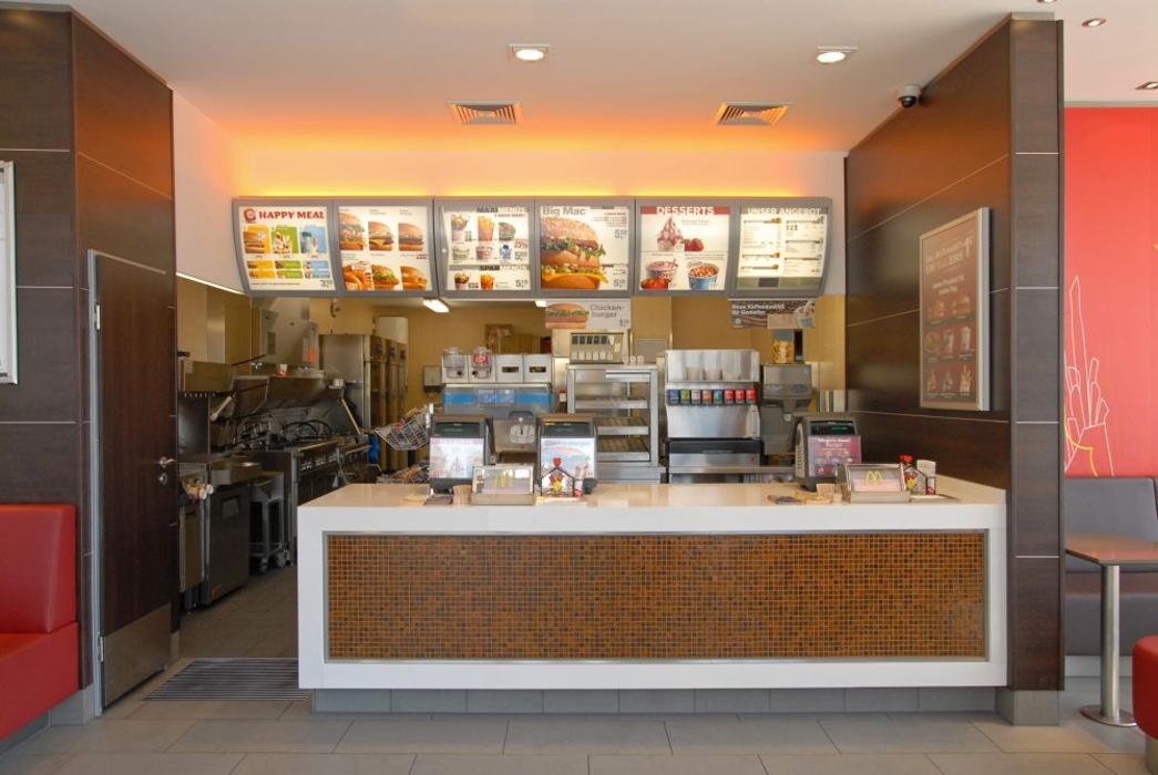 McDonald's, Le-Puy-Straße in Meschede