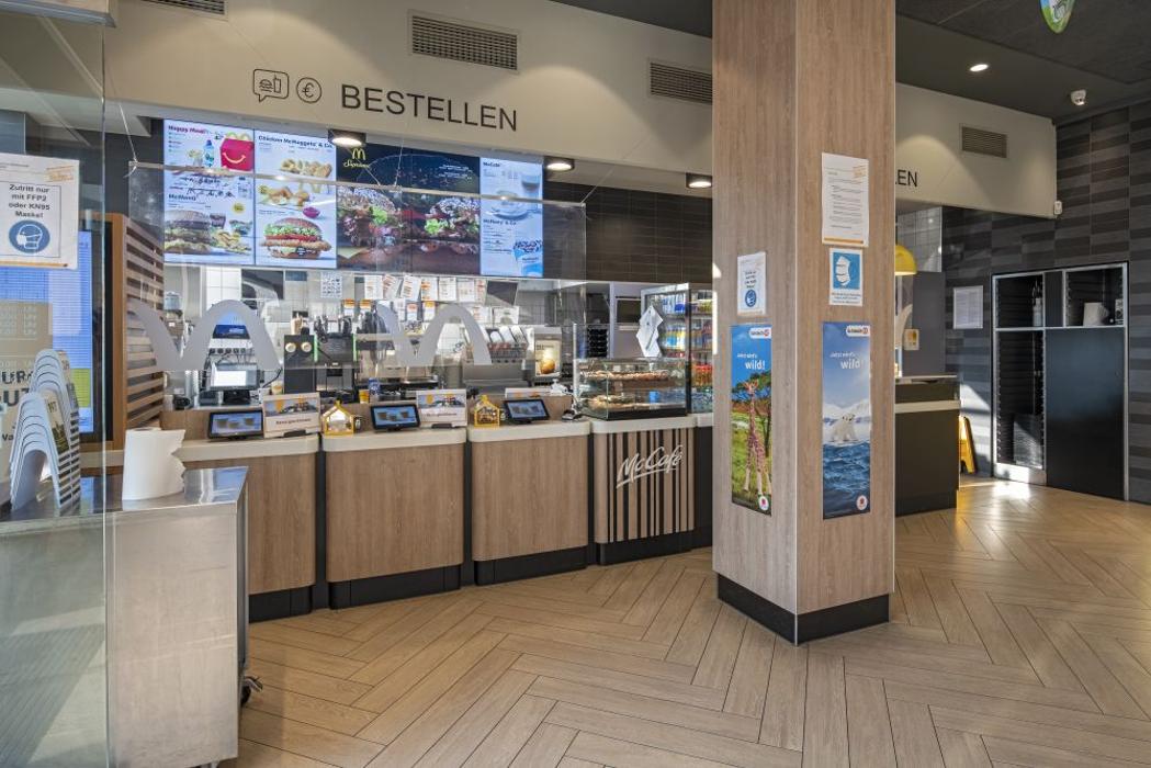 McDonald's, Bahnhofplatz in Konstanz