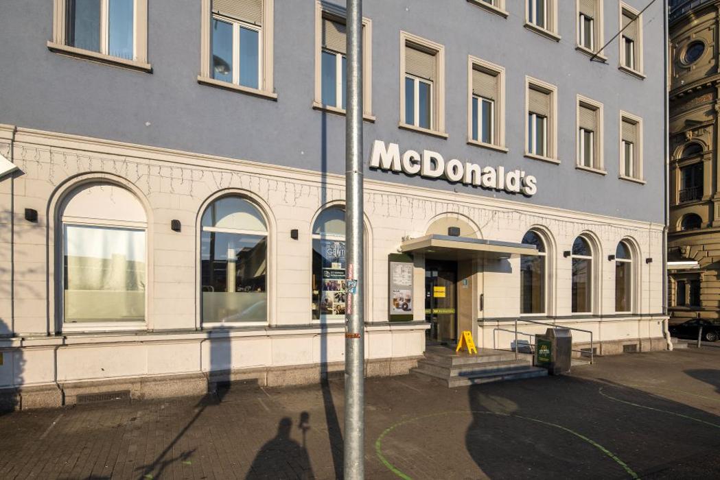 McDonald's, Bahnhofplatz in Konstanz