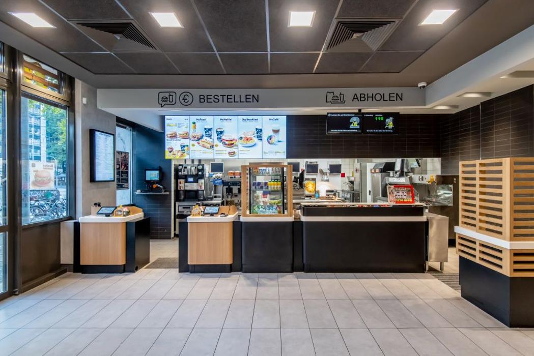 McDonald's, Barbarossaplatz in Köln