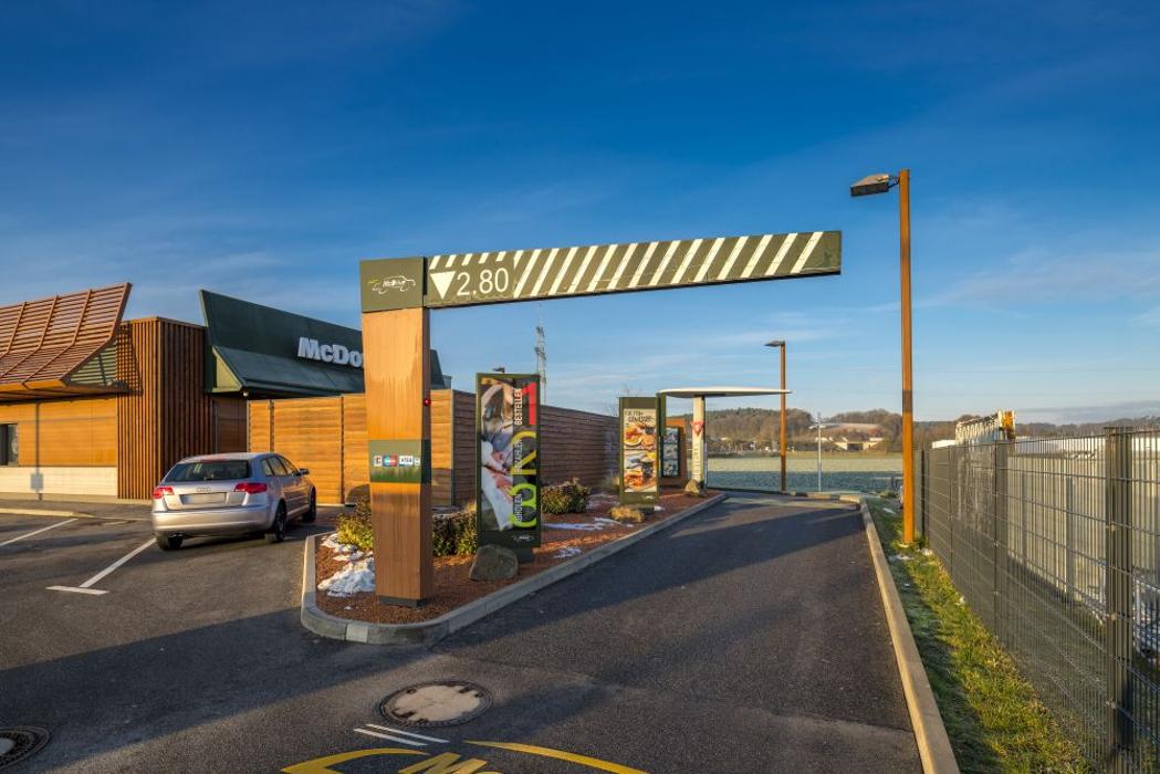 McDonald's, An der Hasler Zell in Regenstauf