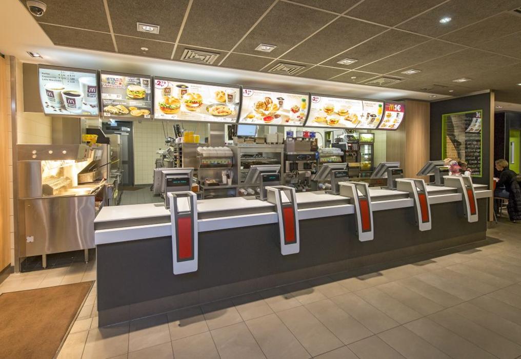 McDonald's, Bahnhofplatz in Würzburg