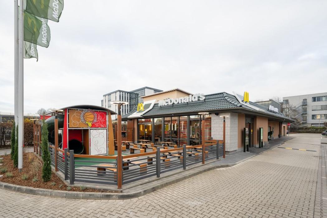McDonald's, Edmund-Rumpler-Straße in Köln
