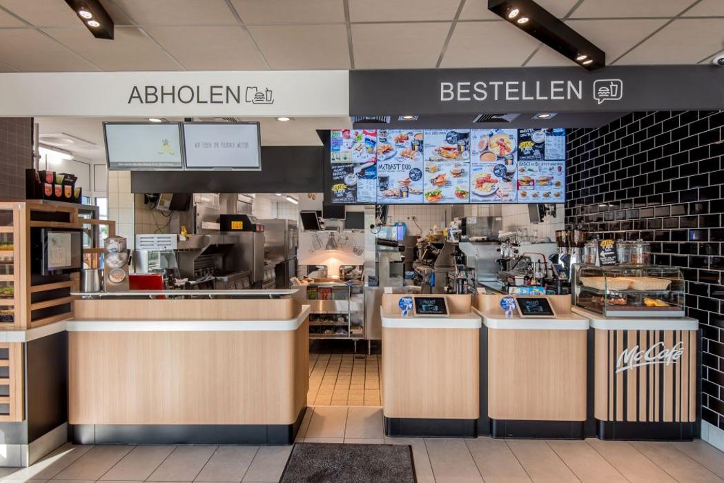 McDonald's, Johann-Gottlob-Nathusius-Straße in Haldensleben