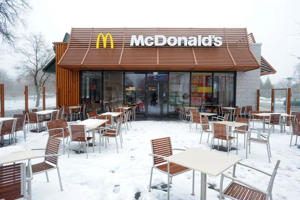 McDonald's, Gertrud-Barthel-Straße in Varel