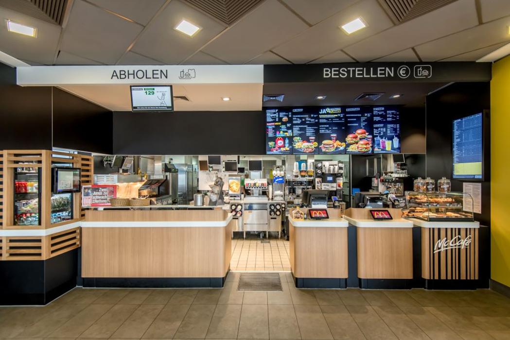 McDonald's, Lommatzscher Straße in Riesa