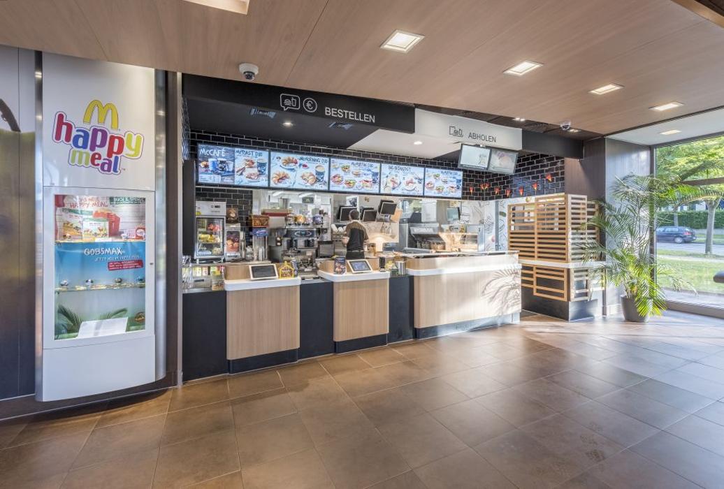 McDonald's, Heinrich-Lanz-Allee in Frankfurt am Main