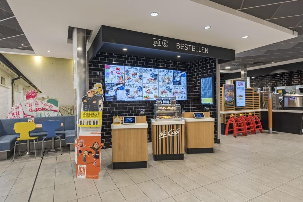 McDonald's, Daimlerstraße in Stadtbergen