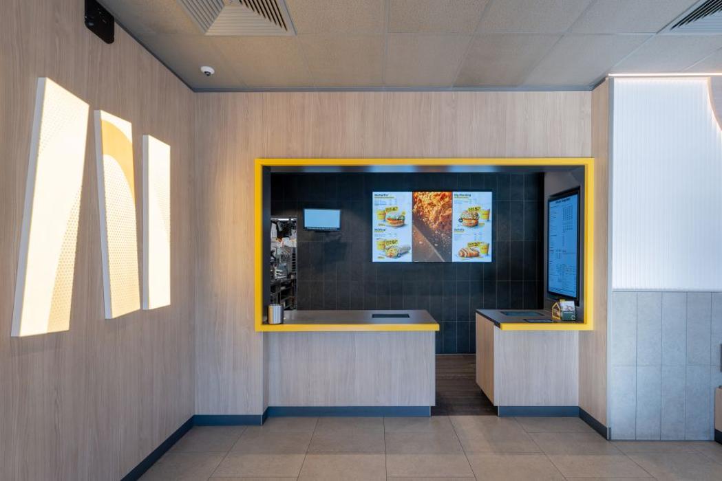 McDonald's, Am Brookhafen in Itzehoe