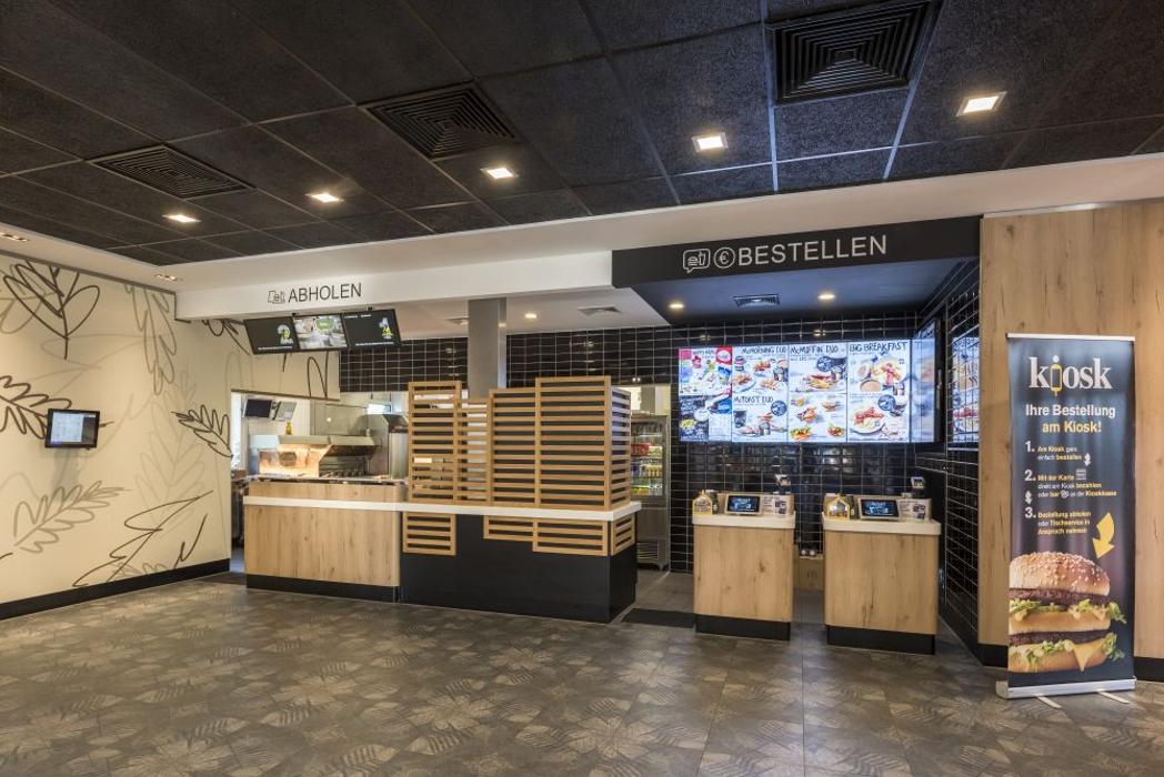 McDonald's, Otto-Hahn-Str. in Erding