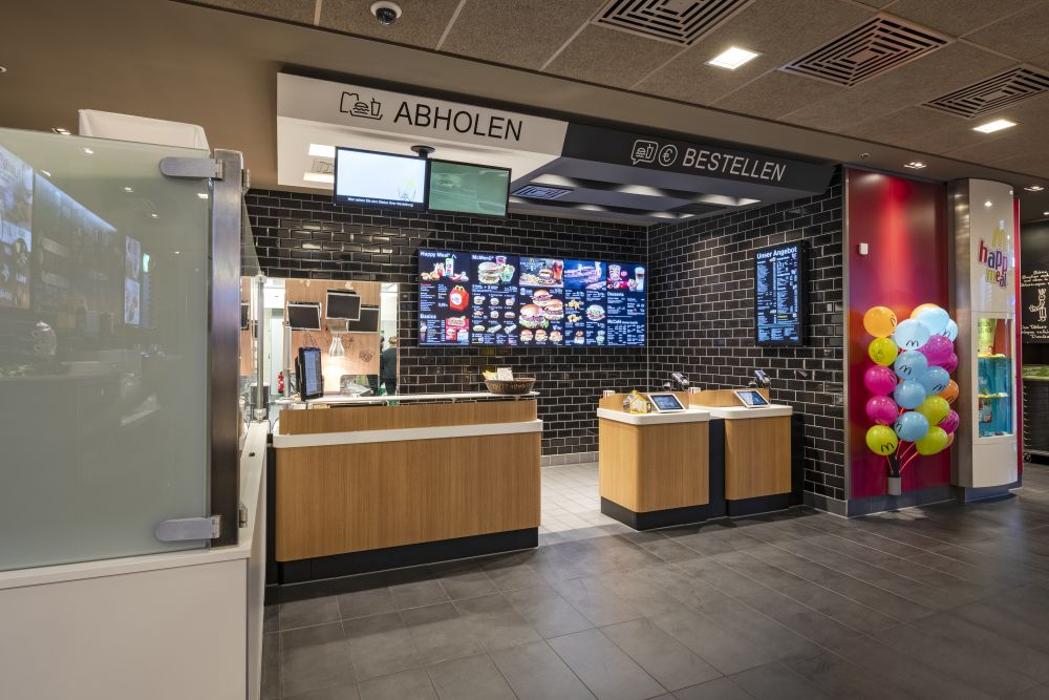 McDonald's, Hoeber-und-Mandelbaum-Straße in Oberhausen-Rheinhausen