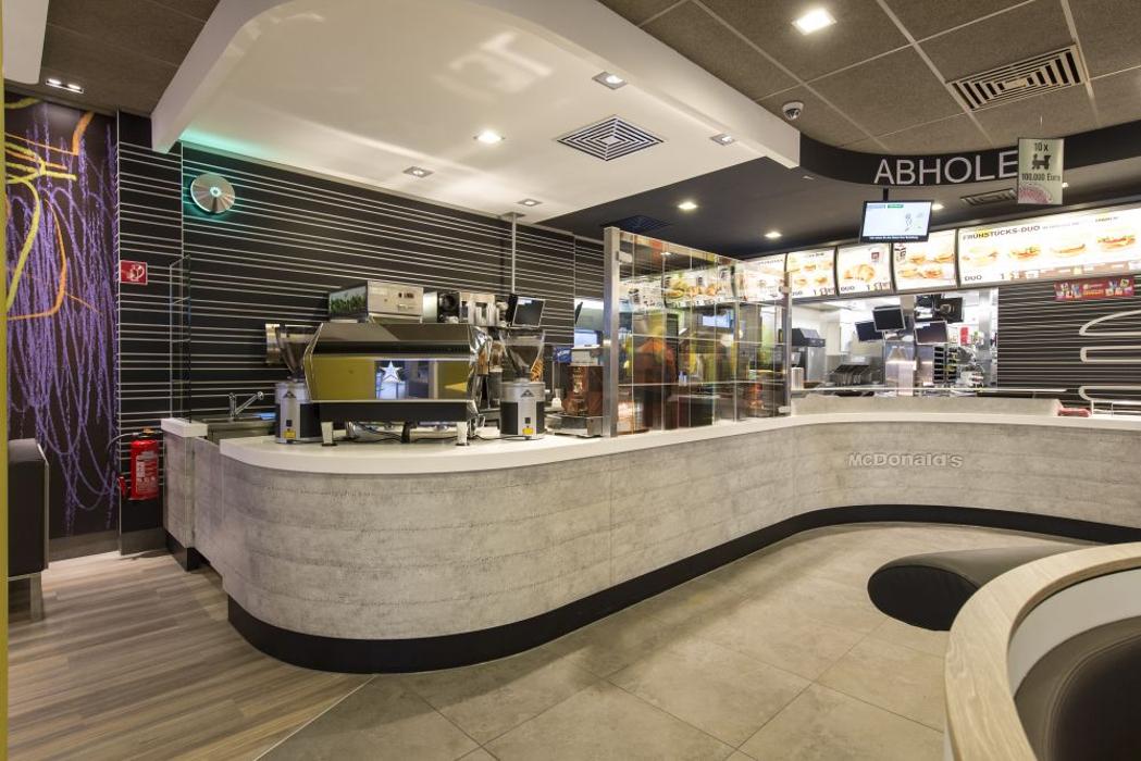 McDonald's, Porschestraße in Ludwigsburg