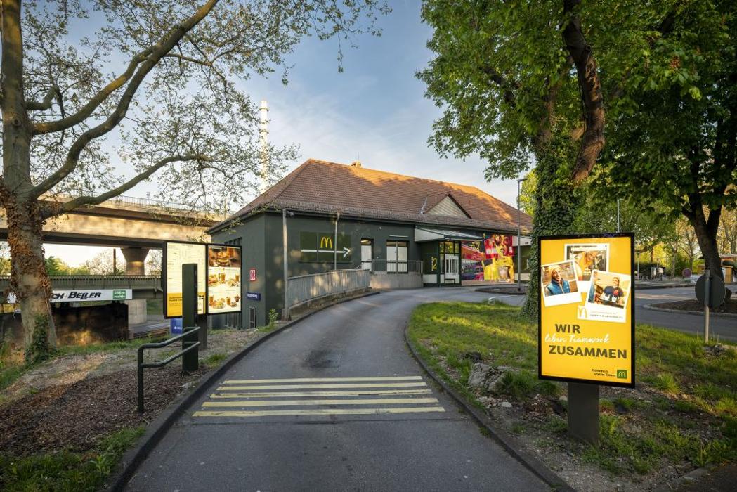 McDonald's, Am Mühlburger Bahnhof in Karlsruhe