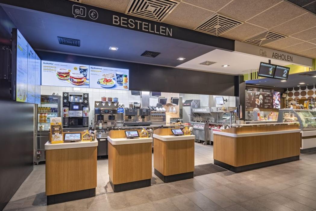 McDonald's, Südtiroler Platz in Rosenheim