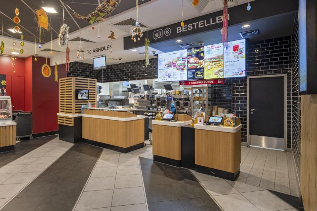 McDonald's, Eriagstraße in Ingolstadt