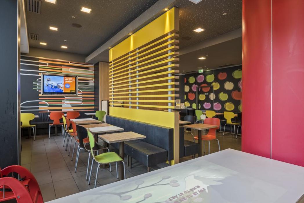 McDonald's, Willy-Brandt-Platz in Augsburg