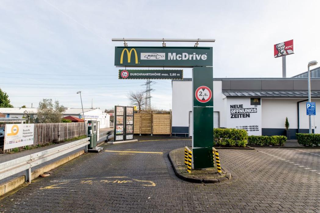 McDonald's, Neersener Straße in Kaarst