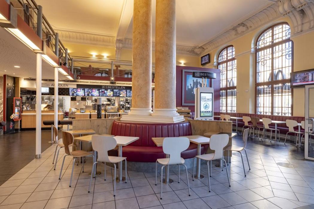 McDonald's, Hugenottenplatz in Erlangen