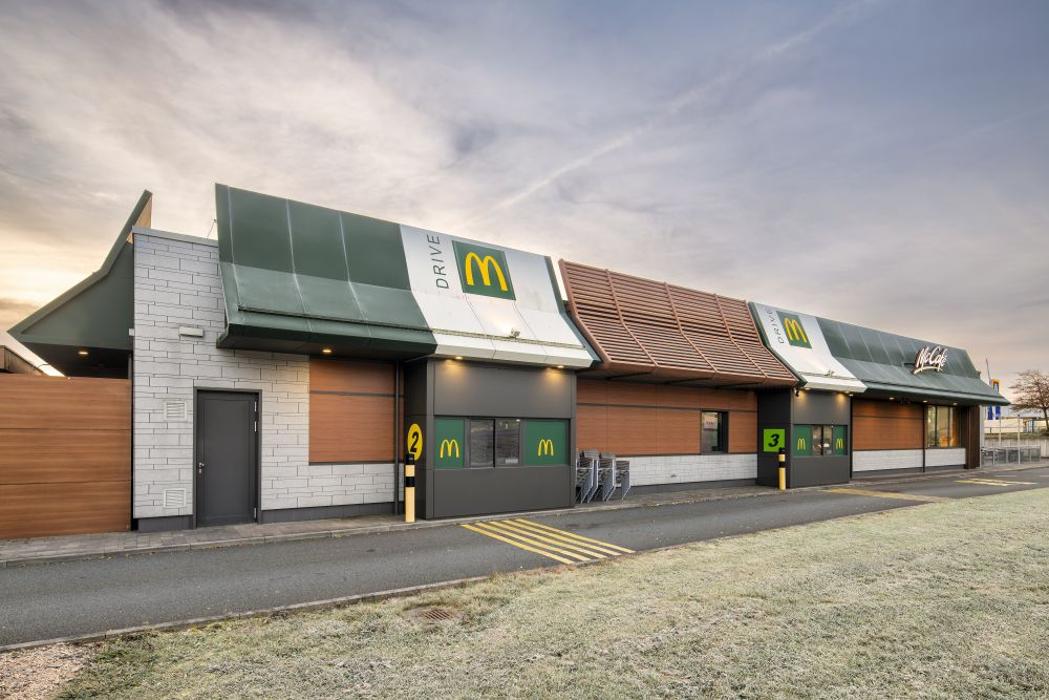 McDonald's, Gewerbepark Schoenthal in Plech
