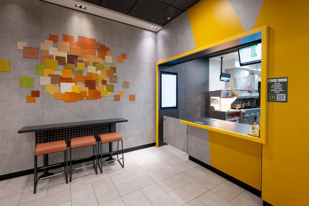 McDonald's, Kuhgasse in Düren
